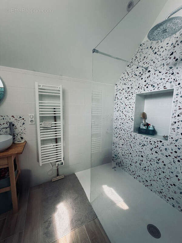Maison 117 m² à Saint-Coulomb  - photo 9