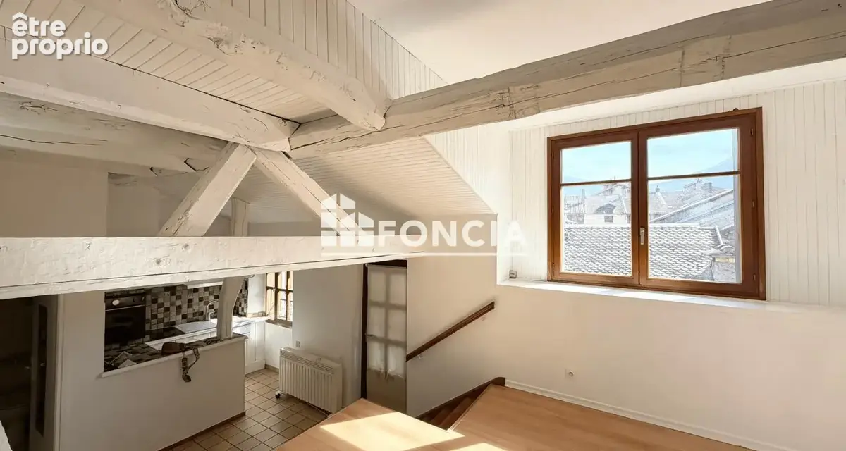 Avec son grand garage de 27 m2 environ inclus - photo 6