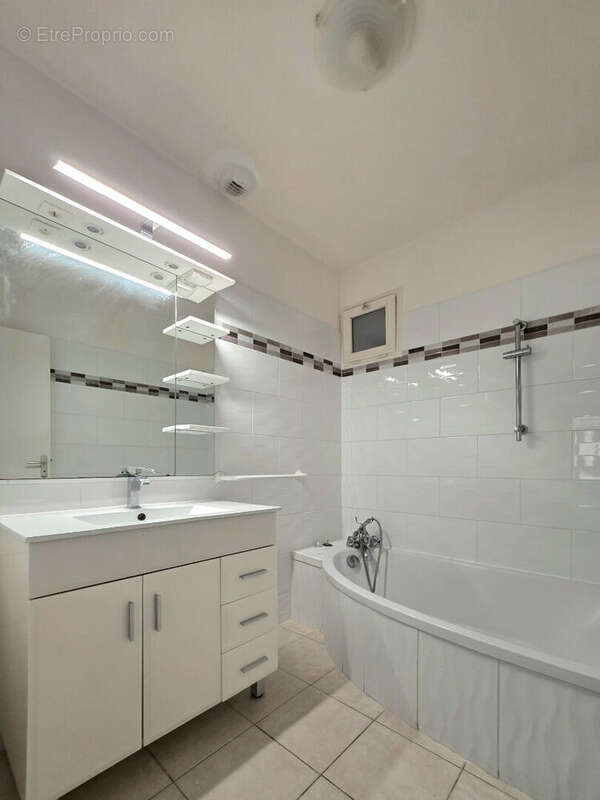 Maison à ROMANS-SUR-ISERE