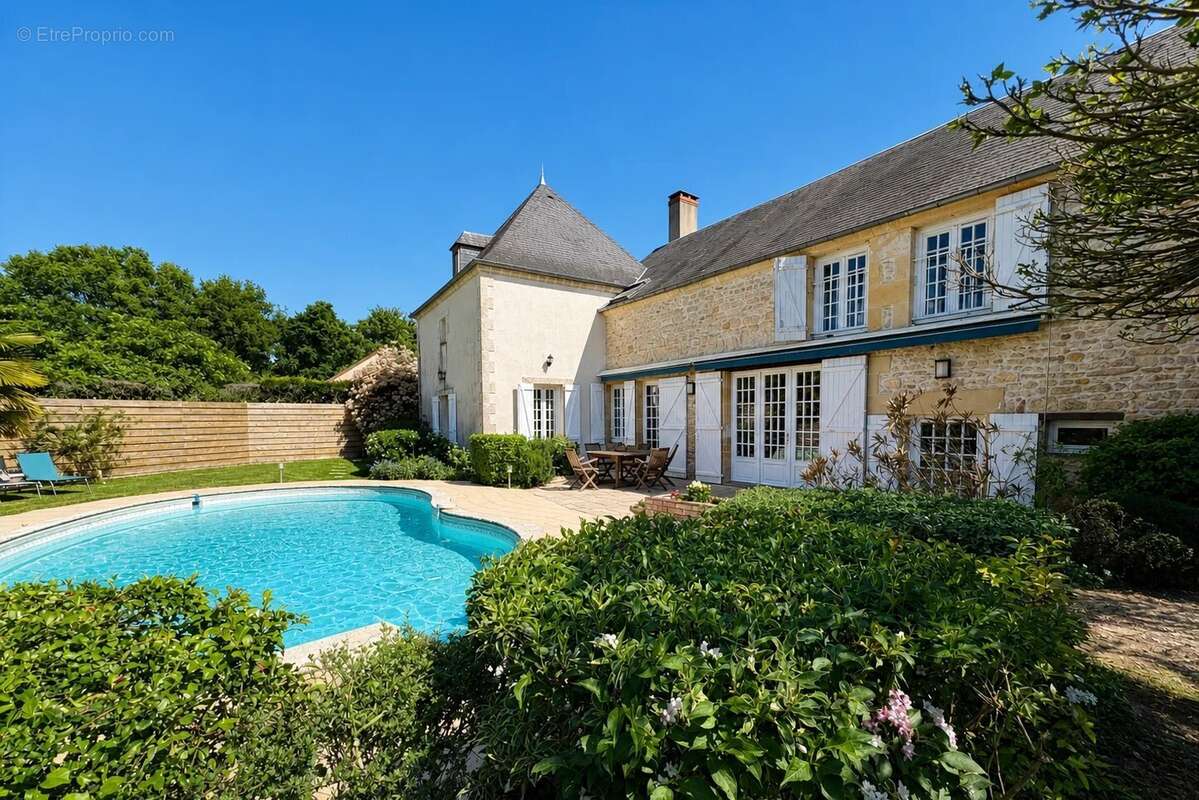 Maison à SAINT-MARTIN-D'HEUILLE