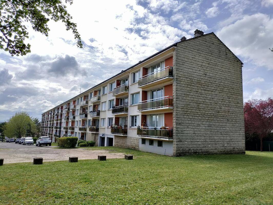 Appartement à LAMORLAYE