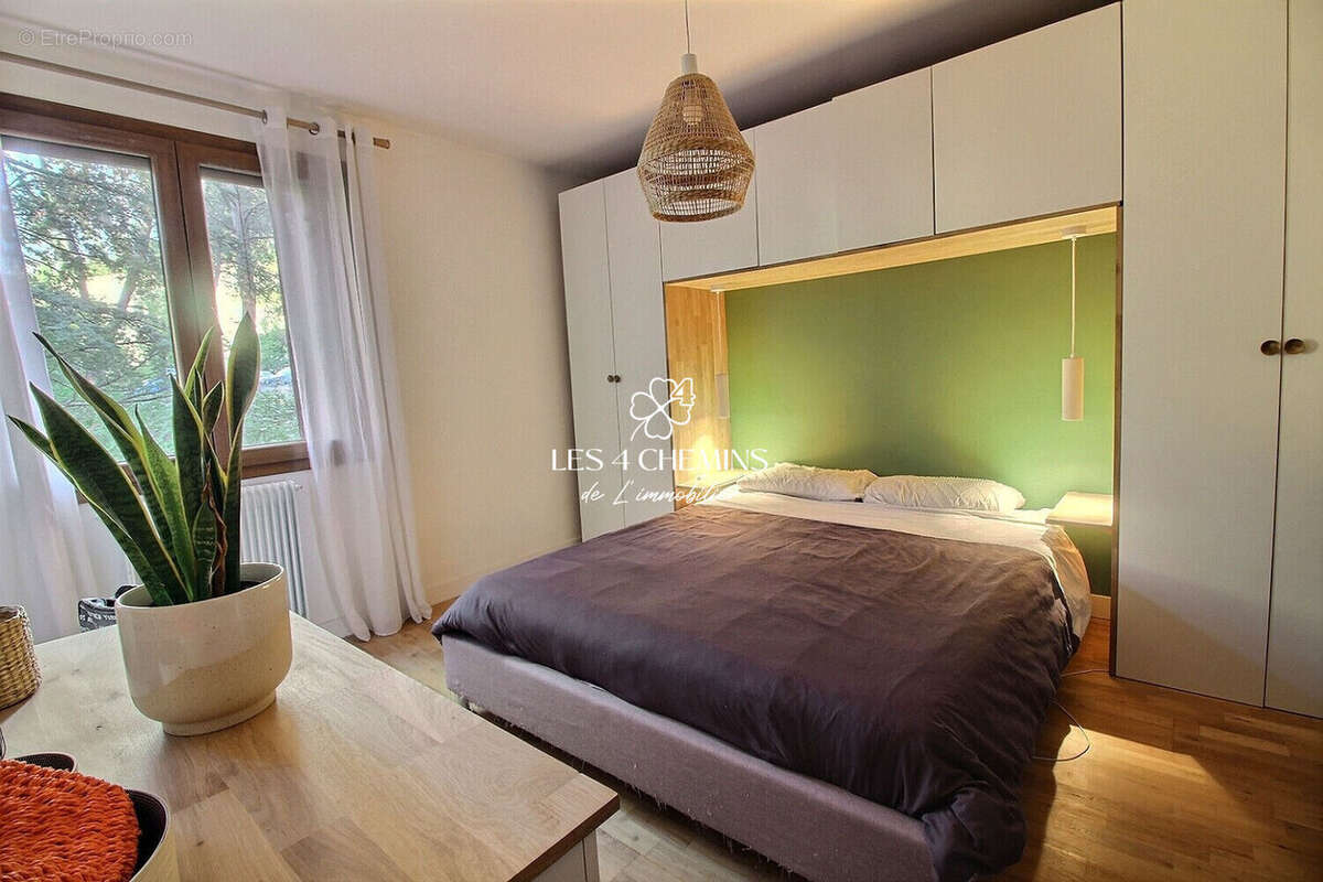 Appartement rénové - Prestations de qualité - Copropriété bien tenue - photo 5