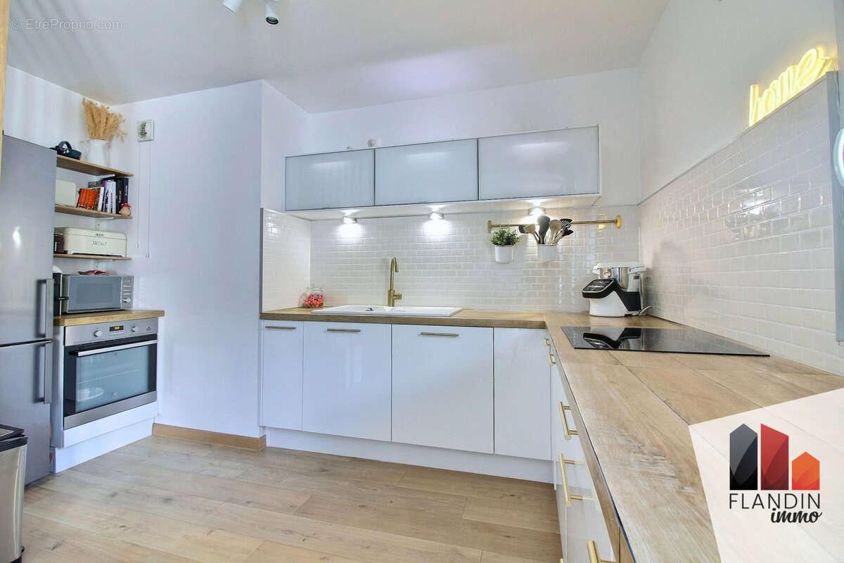 Appartement à IRIGNY