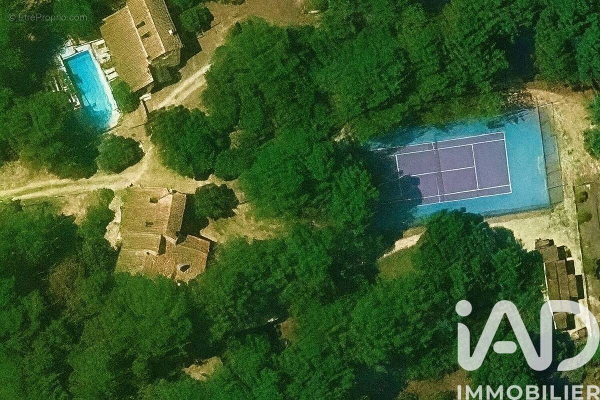 Photo 1 - Maison à GRANS