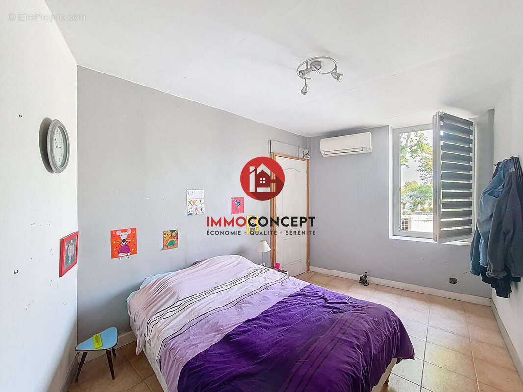 Maison à ROQUEMAURE