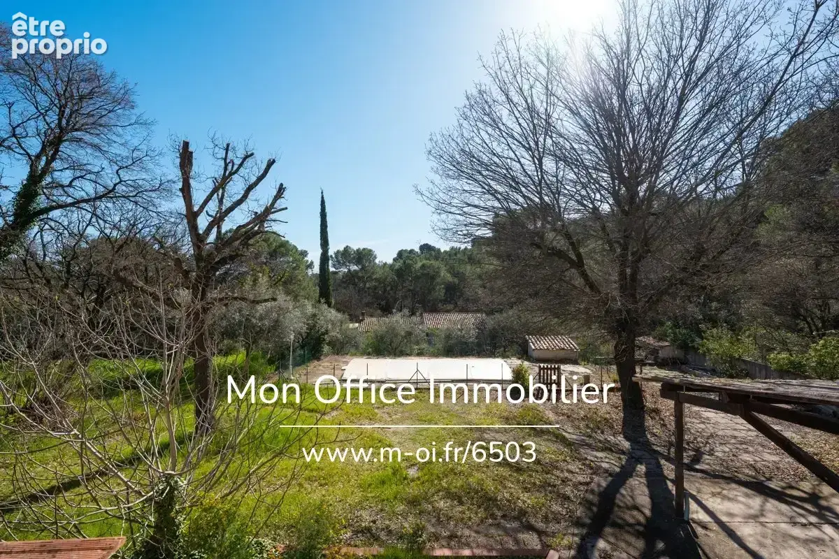 Référence : 6503-JDO. - Éguilles – Propriété à réinventer sur 2 500 m² de terrain avec piscine ! - photo 2