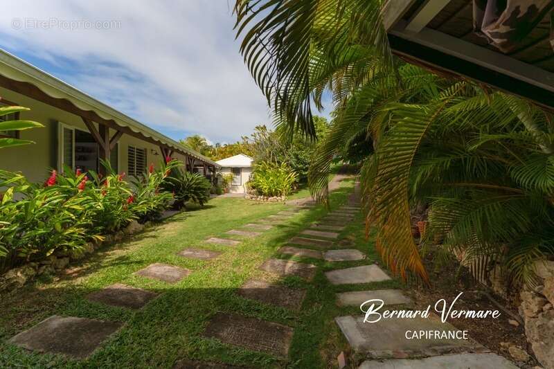 Maison à GRAND-BOURG