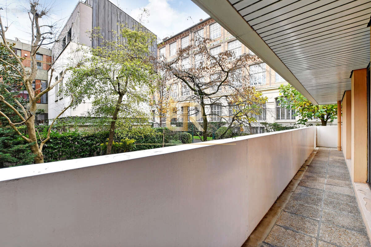 Appartement à PARIS-12E