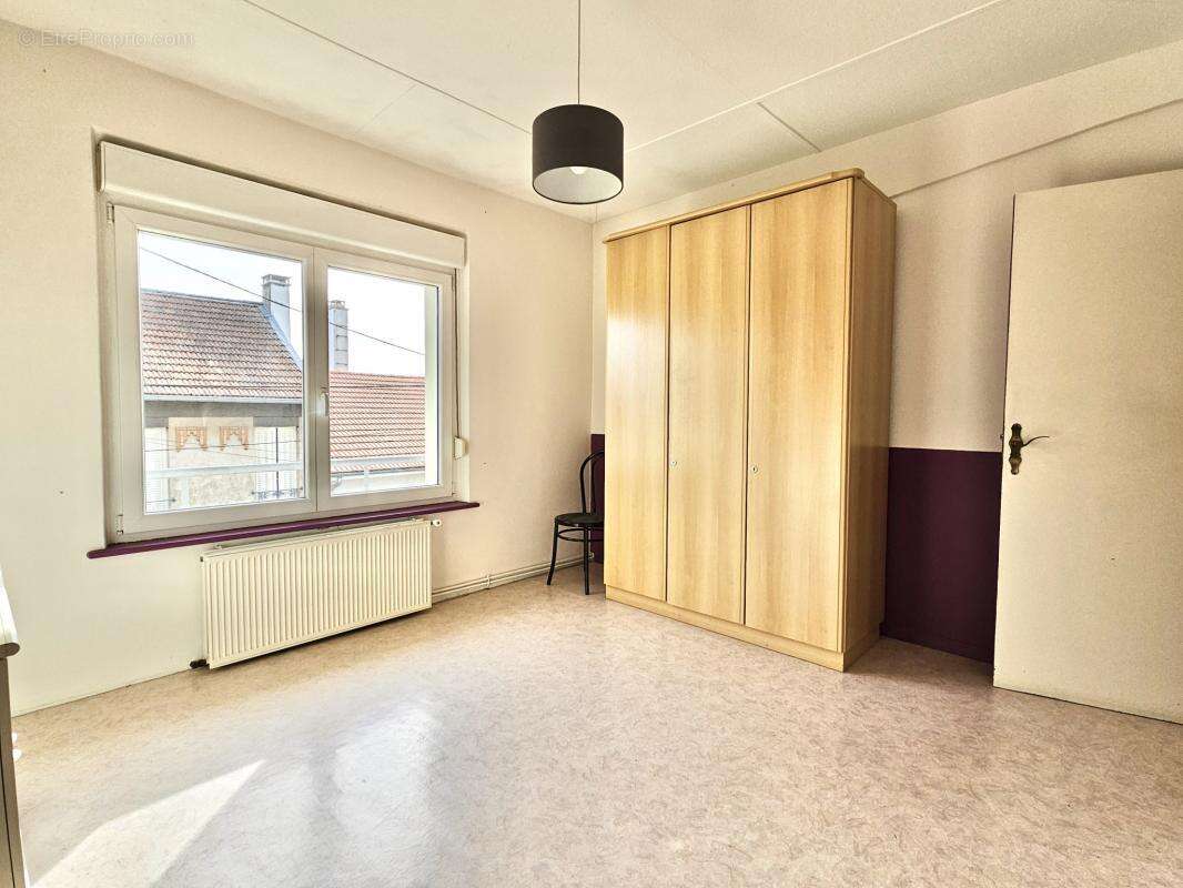 Maison à JARVILLE-LA-MALGRANGE