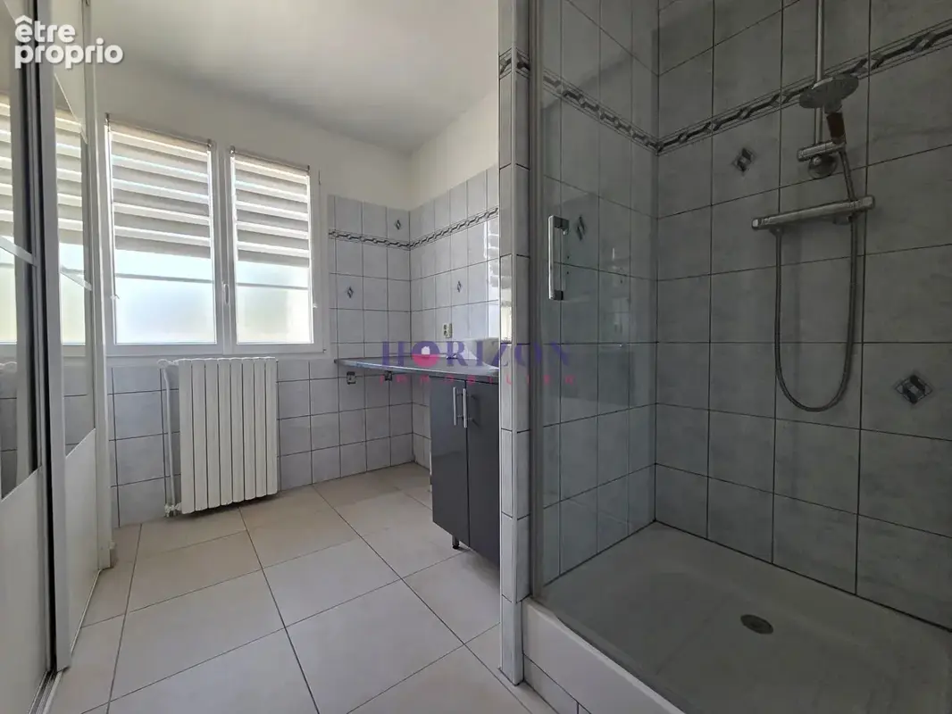 Maison La Chapelle En Serval 6 pièce(s) 142.21 m2 - photo 8