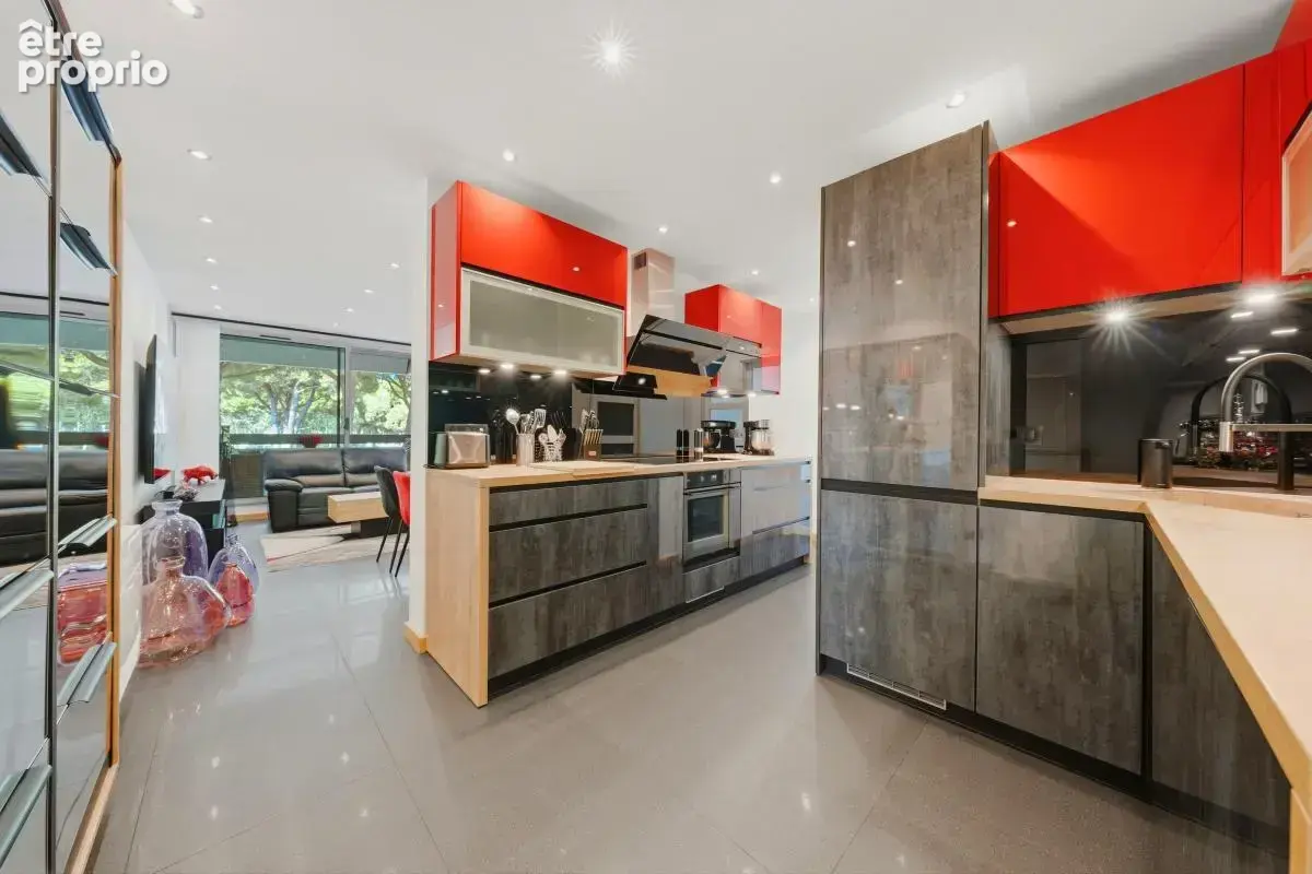 3 pièces en coeur de ville avec double garage - photo 8