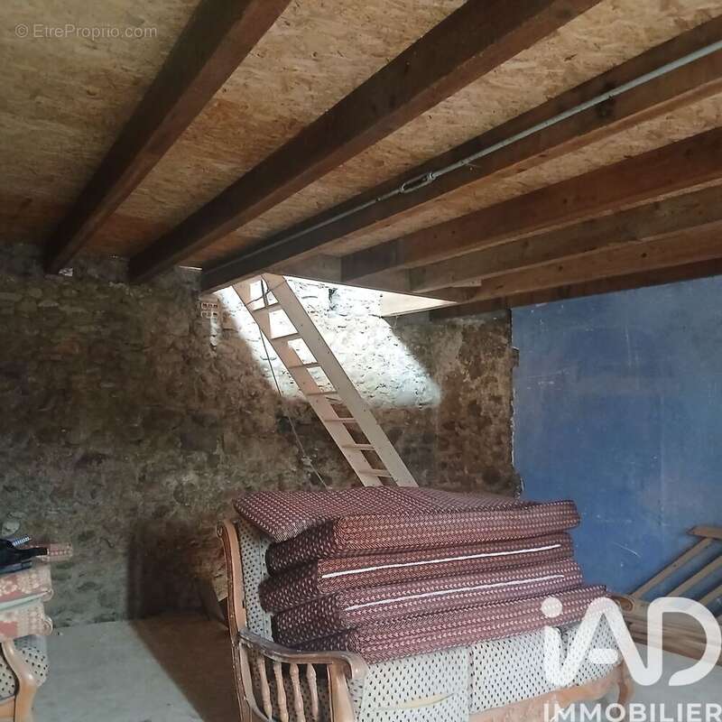 Maison 65 m² à Terre-Clapier  - photo 7