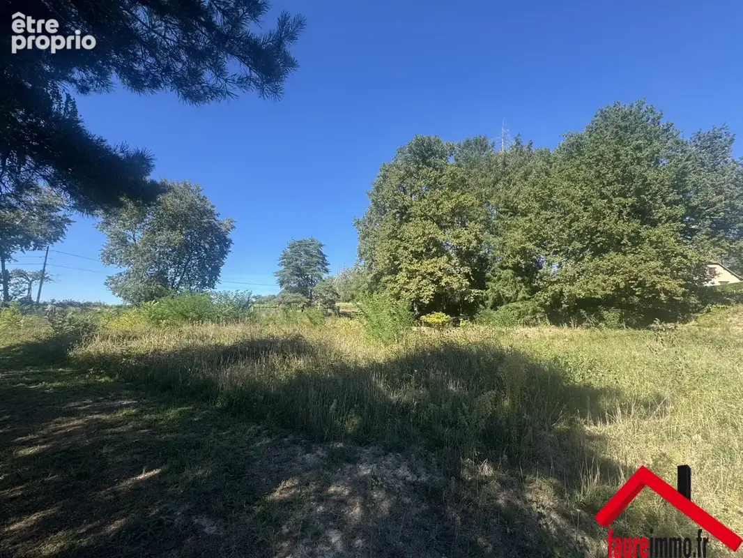 Terrain constructible à Saint-Viance en Corrèze - photo 5