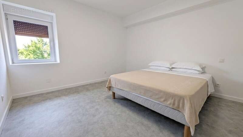 Maison de 8 pièces principales - photo 5