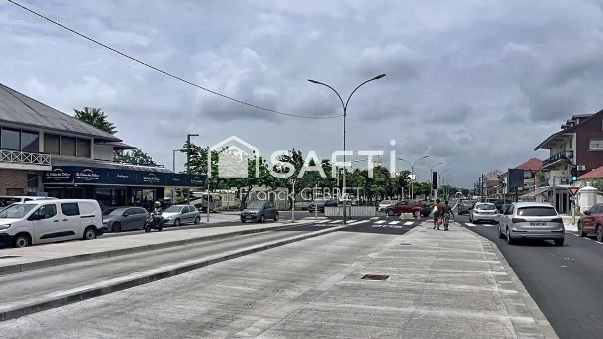 Commerce 58 m² à Cayenne  - photo 5