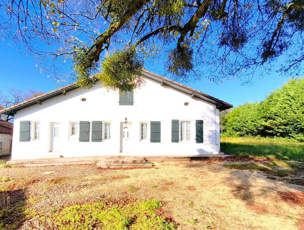 Maison à POYARTIN