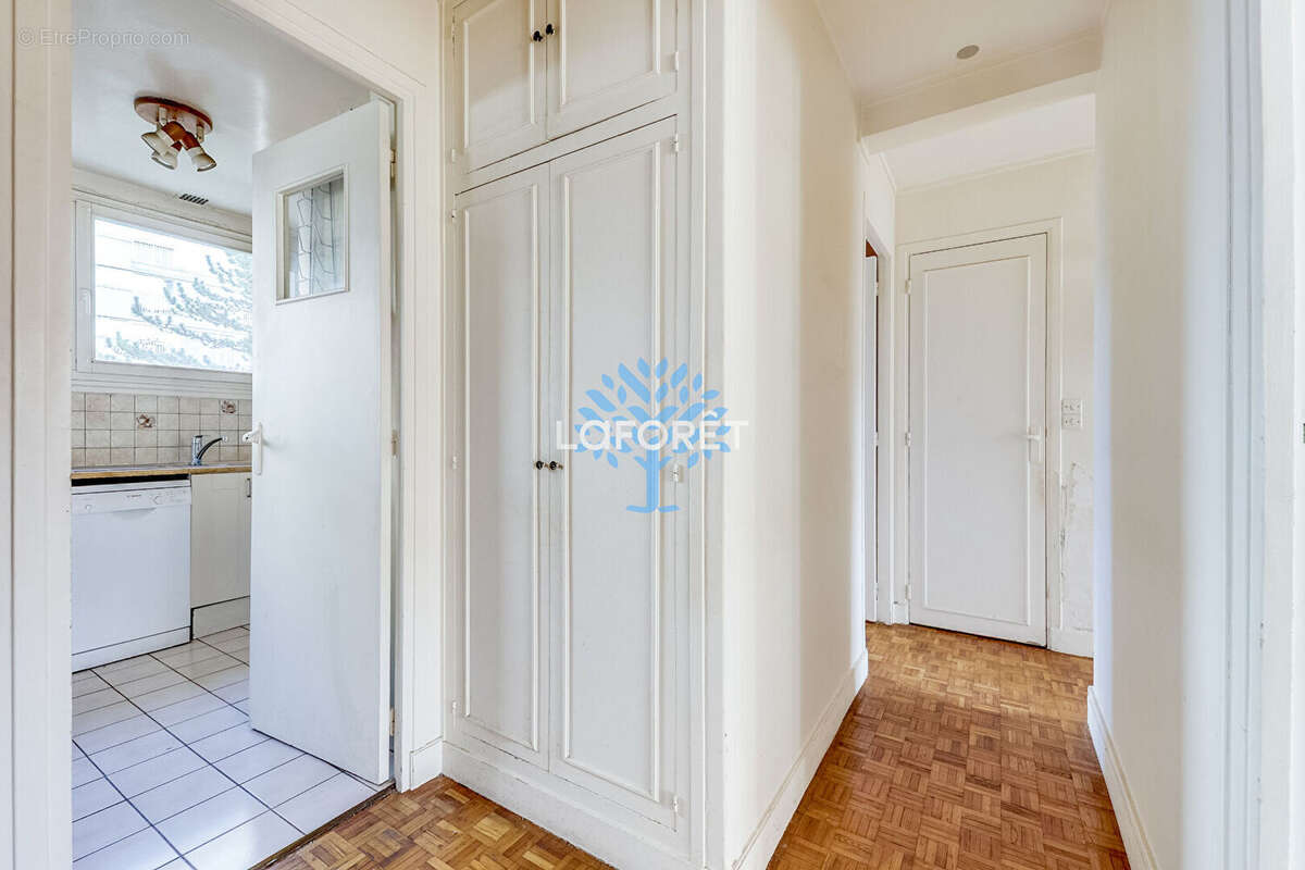 Appartement à PARIS-20E