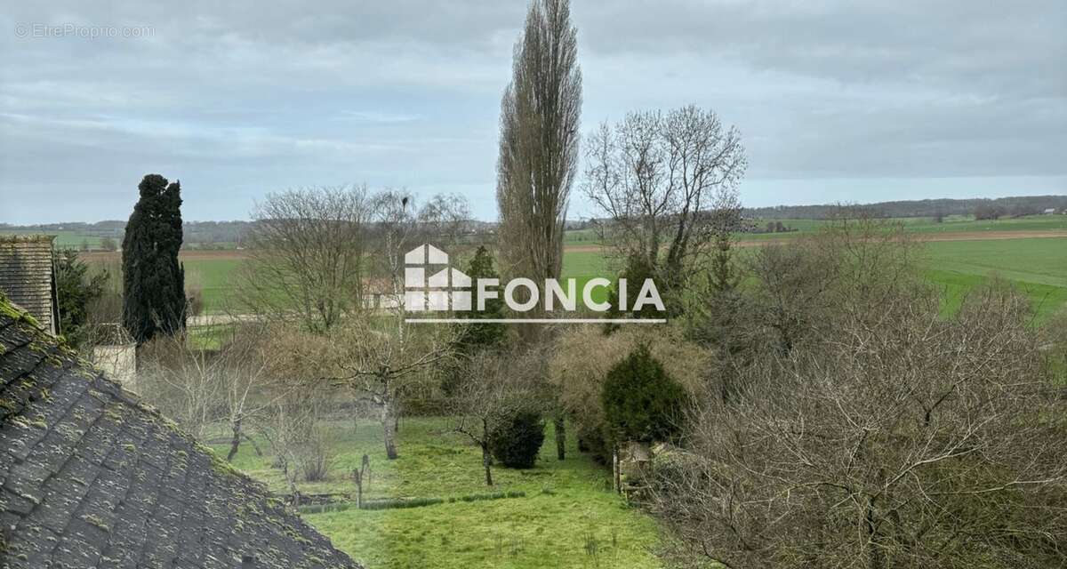 Maison à OISSEAU-LE-PETIT