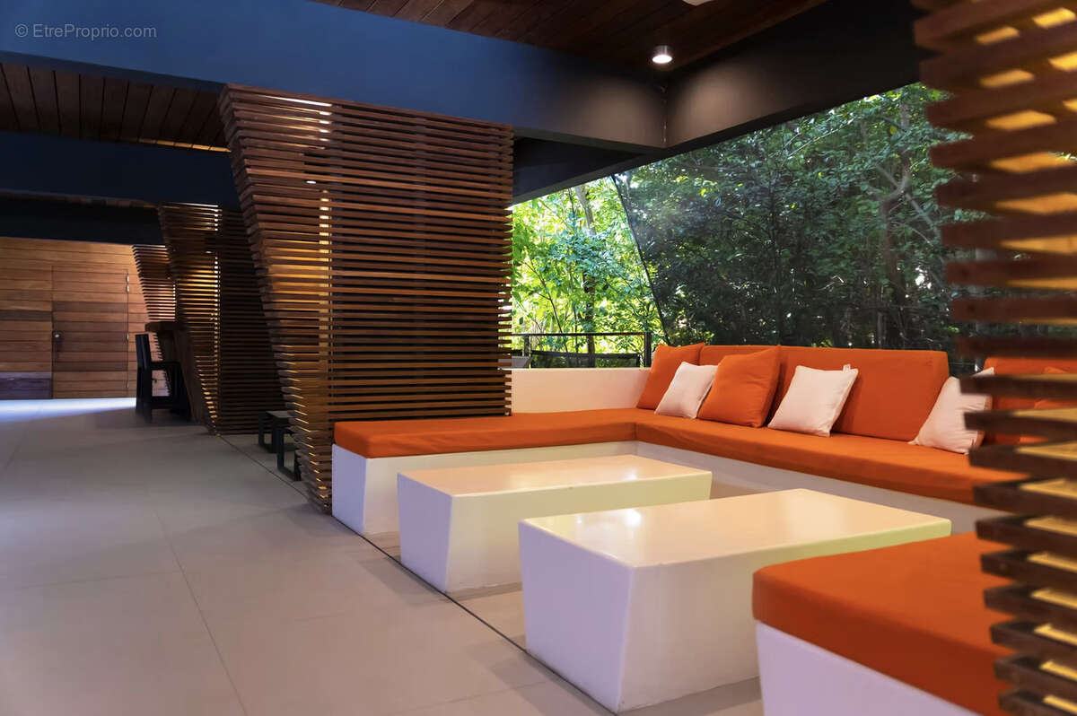 Maison à CAPESTERRE-BELLE-EAU