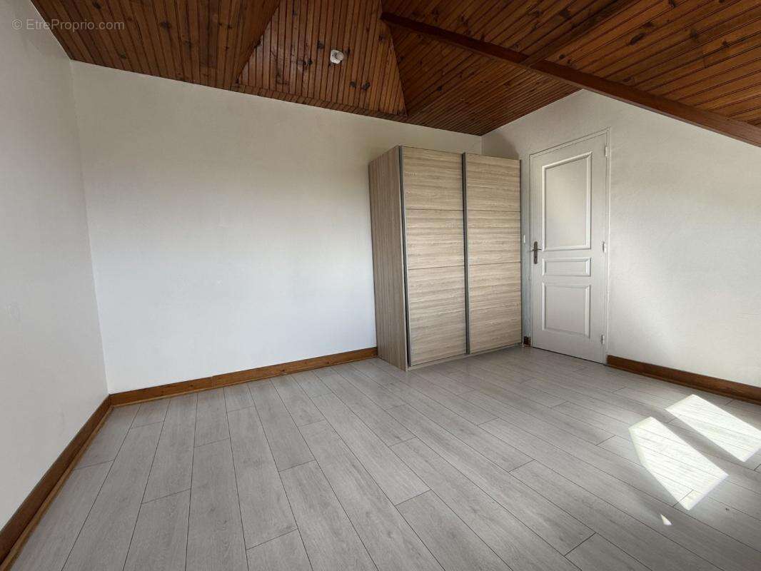 Appartement à SANDILLON