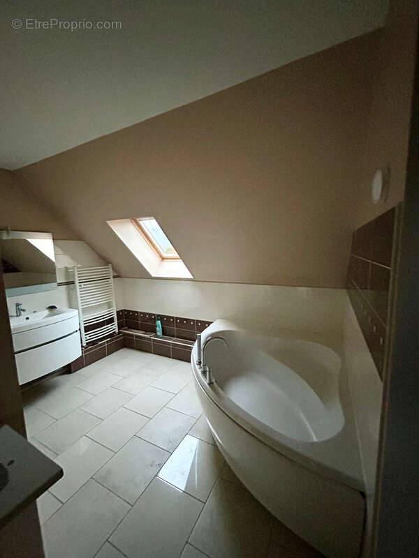 Maison à BOIS-GUILLAUME