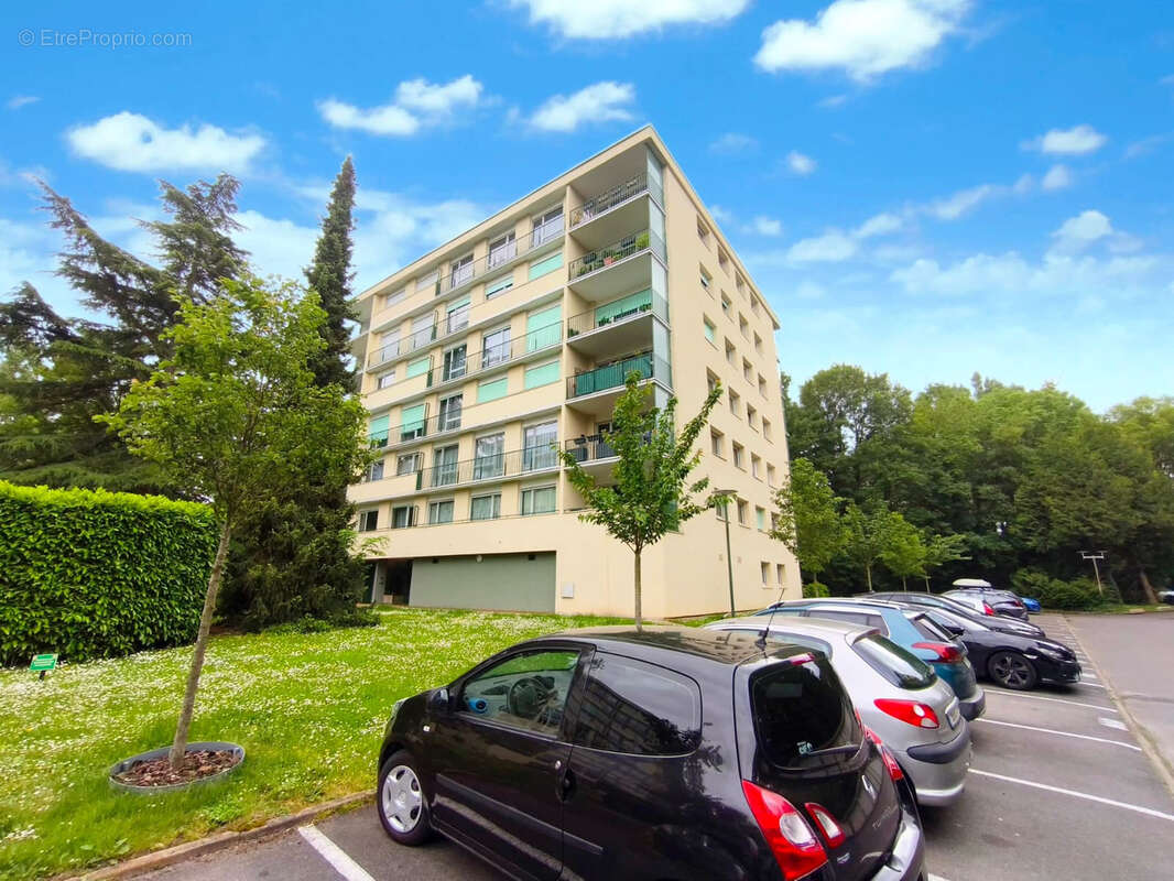 Appartement à ARPAJON