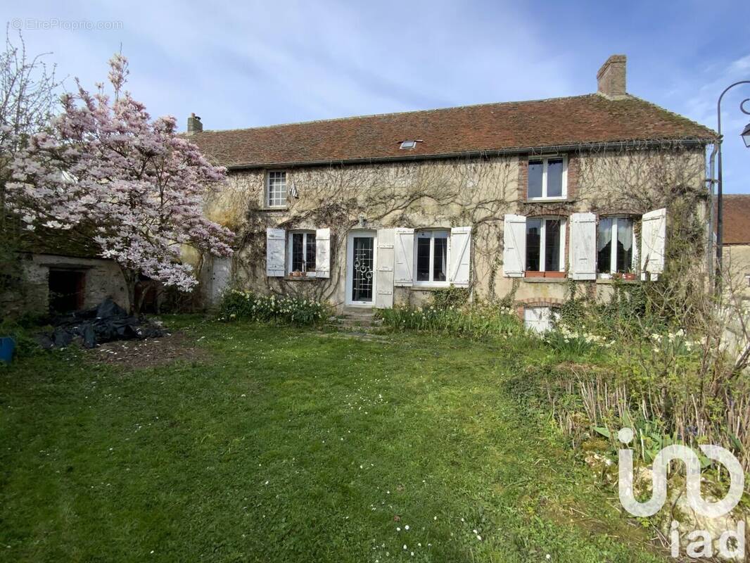 Photo 1 - Maison à CERNEUX