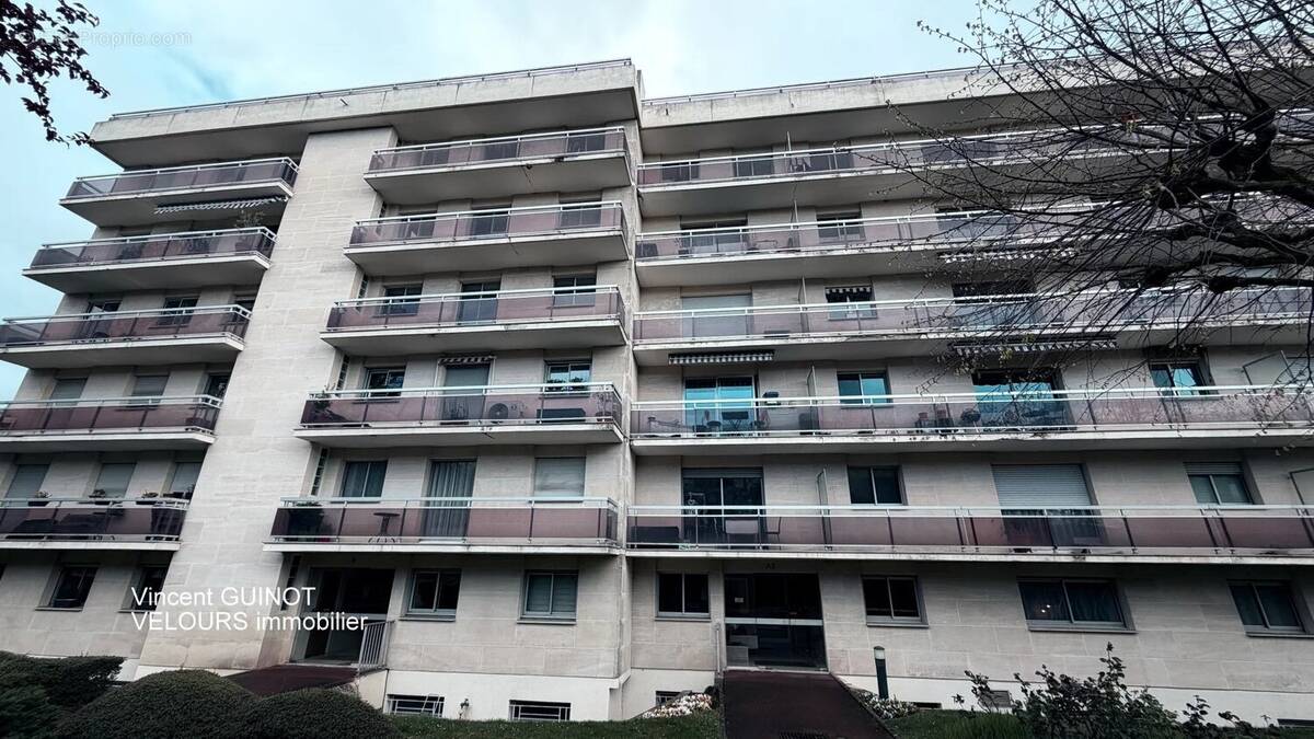 Appartement à SAINT-GERMAIN-EN-LAYE