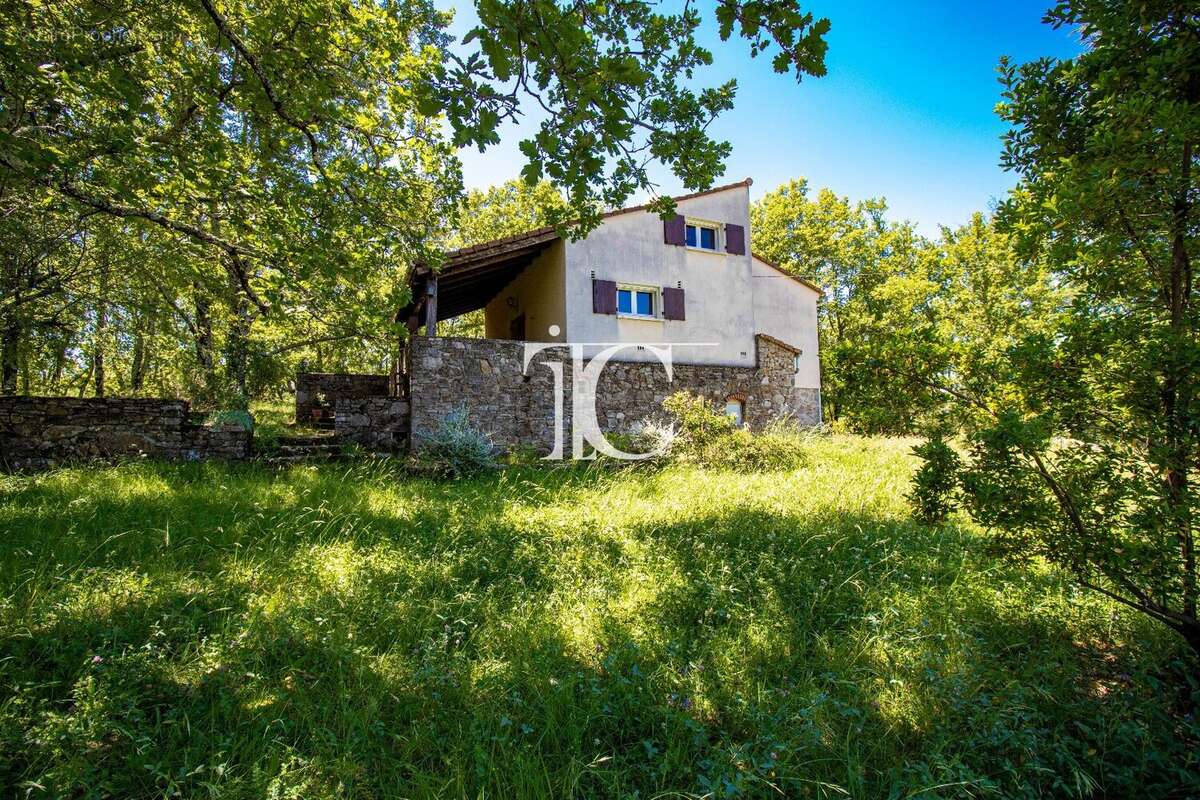 Maison à SAINT-AMBROIX