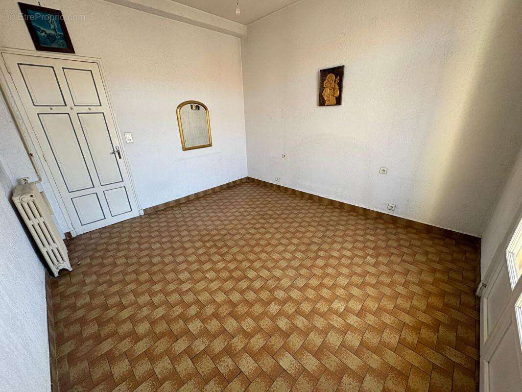 Appartement toulon centre  t4 - photo 6