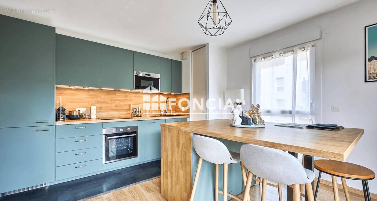 Appartement à HEROUVILLE-SAINT-CLAIR
