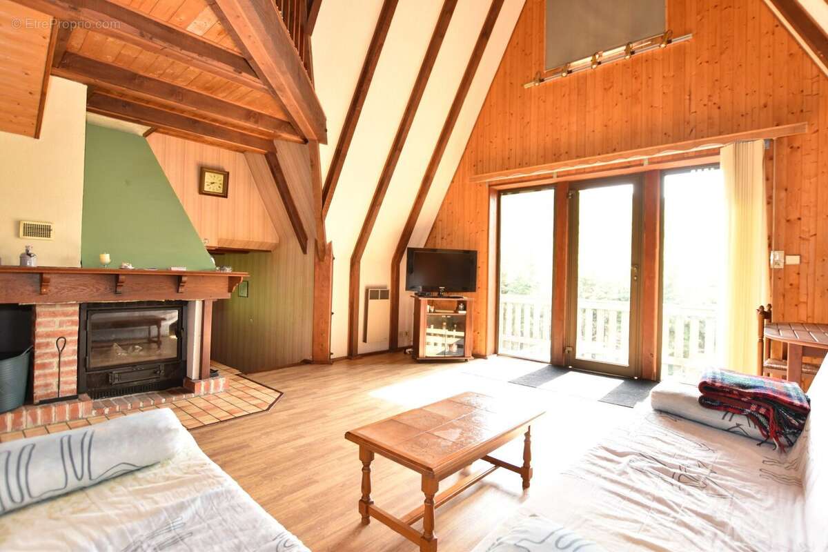 Maison à SAINT-PROJET-DE-SALERS