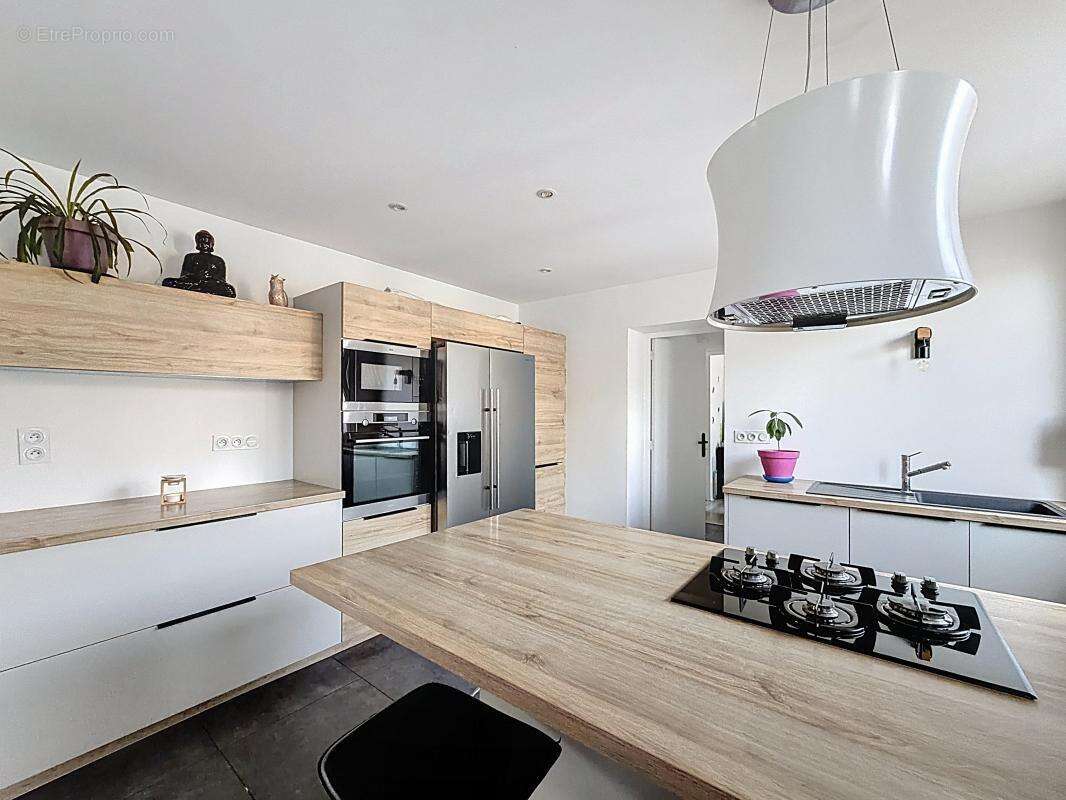 Appartement à GRIGNY