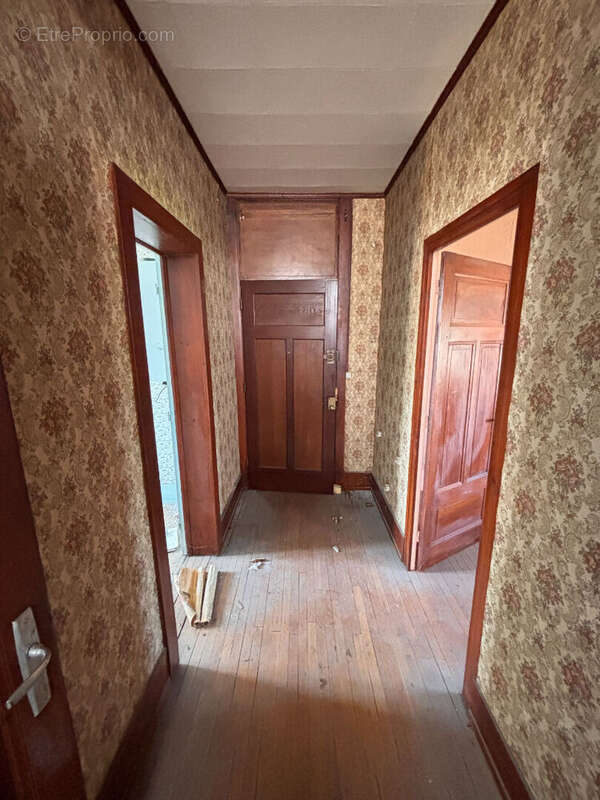 Plateau en duplex, à aménager, bâtiment années 20/30, 60 m2 - photo 11