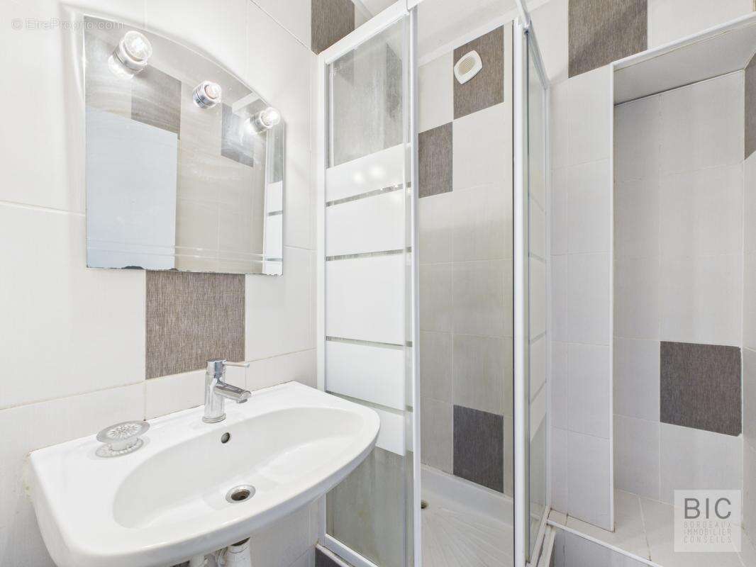 Appartement à PESSAC