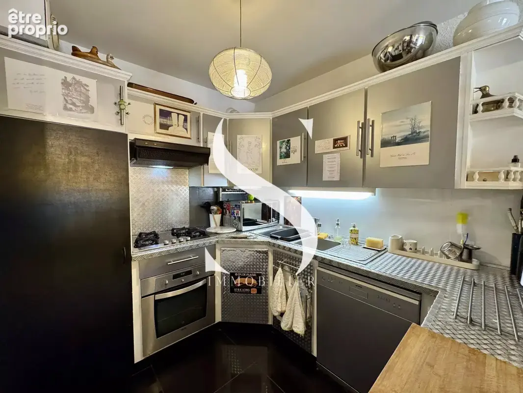 Duplex 65m² avec extérieur de 95m² et piscine - Valbonne - photo 7