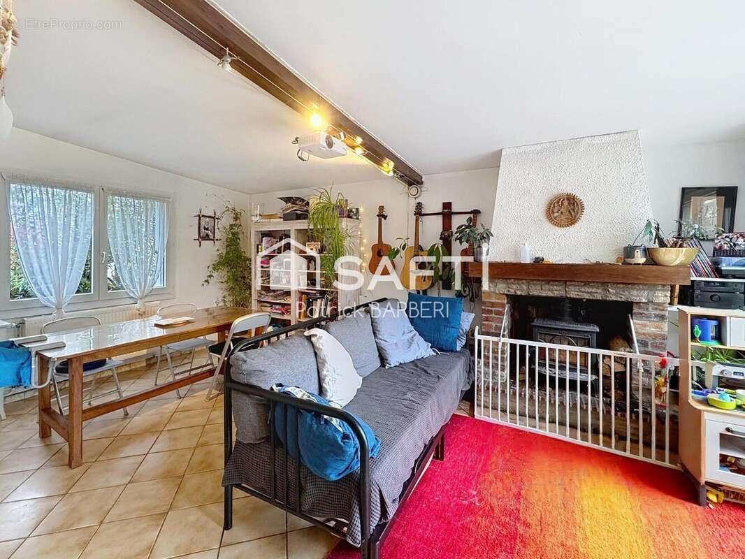 Photo 2 - Maison à MENUCOURT