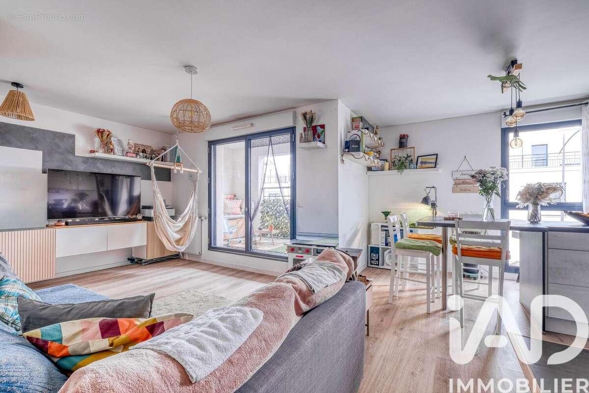 Photo 3 - Appartement à THIAIS
