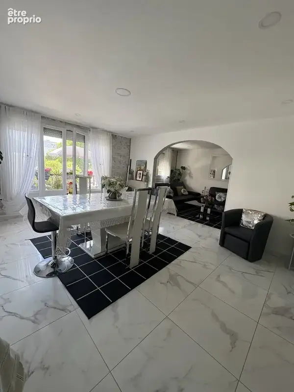 Appartement à NEUILLY-SUR-MARNE