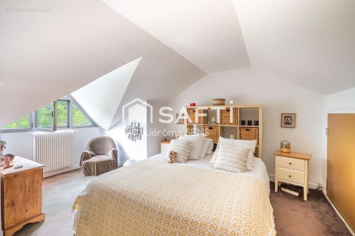 Photo 9 - Maison à VERNEUIL-SUR-SEINE