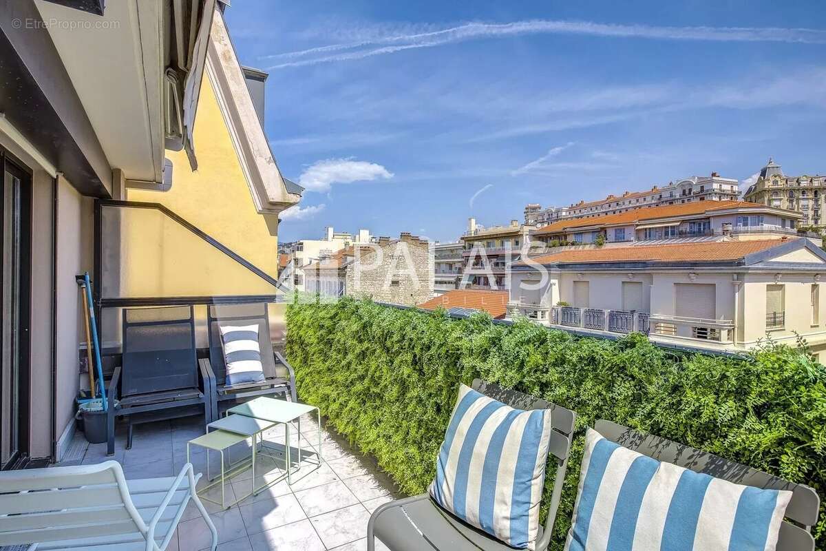 PRODUIT D'EXCEPTION - 3P Parfait état - 32m2 de Terrasse - photo 2