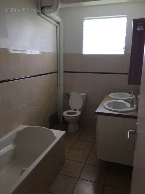 Appartement à LE ROBERT