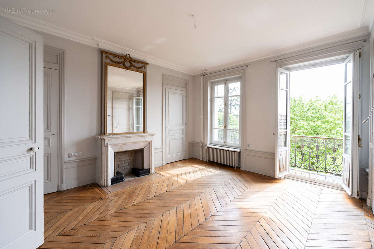 Maison à CALUIRE-ET-CUIRE