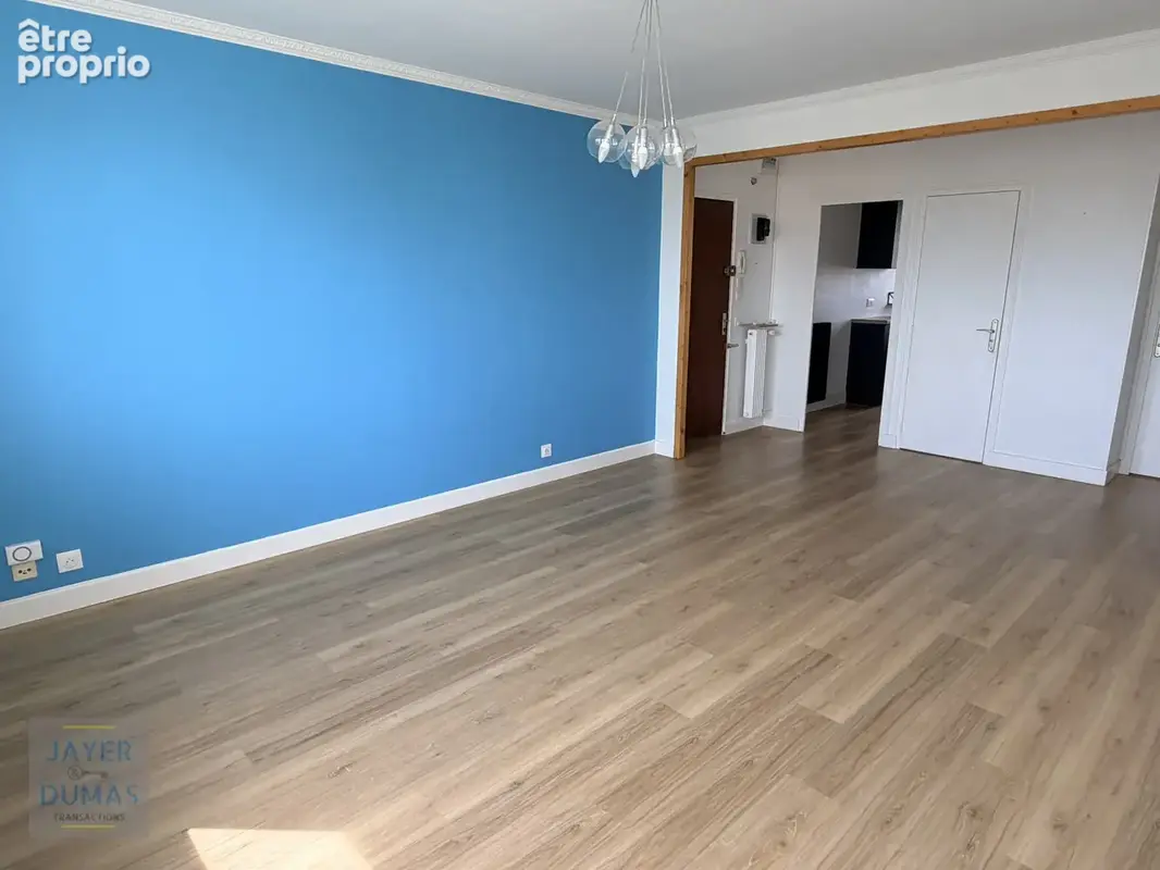 CHALON-SUR-SAONE - Bel Appartement T3 lumineux - 60 m2 - - photo 3