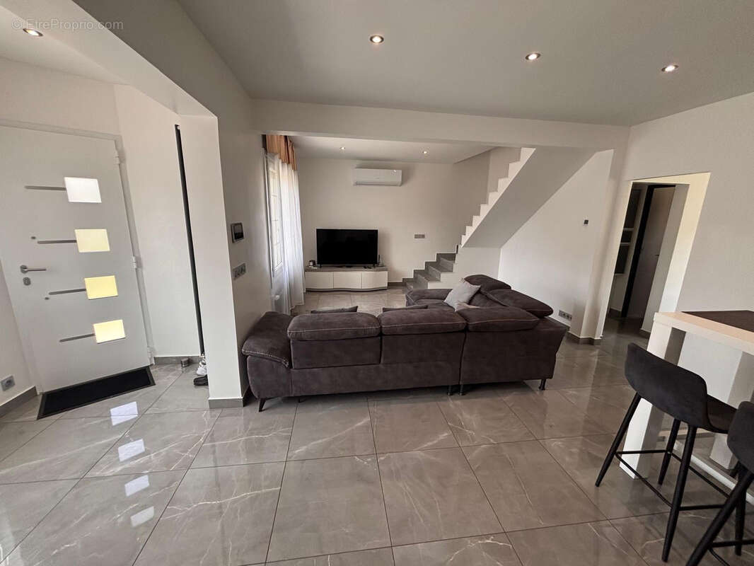 Maison à VILLEPINTE