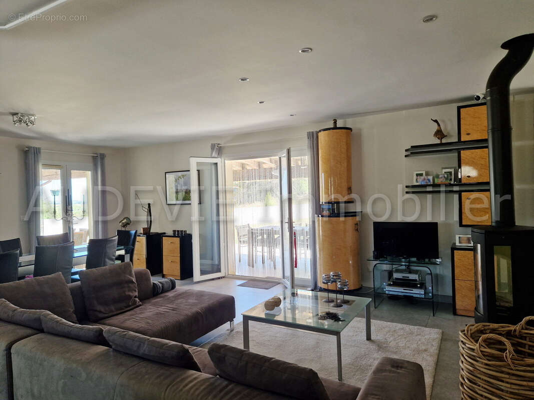 Maison à CAUNES-MINERVOIS