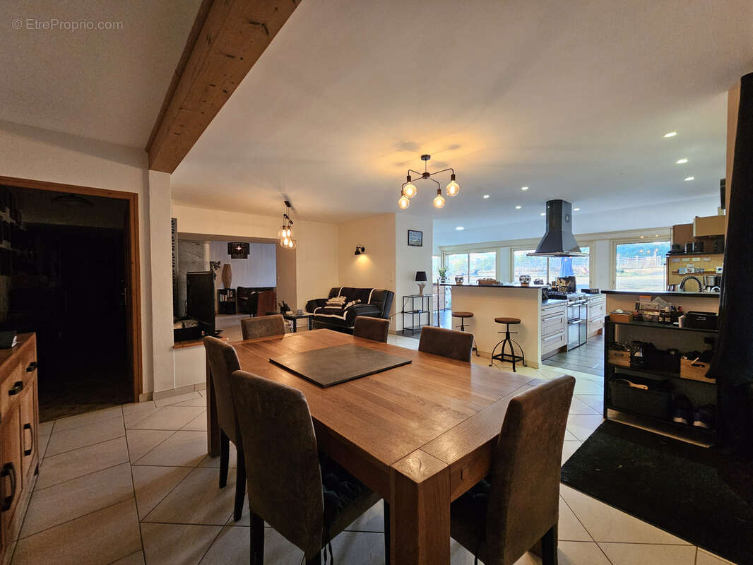 Propriété équestre de 5 hectares, entièrement clos, maison de plain pied 210m2 annexe 130m2 - photo 11