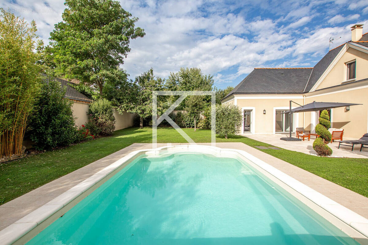 Maison à CHAUMONT-D'ANJOU