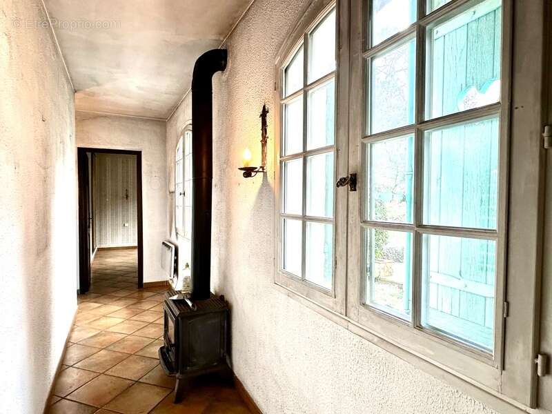 Maison à TOURVES