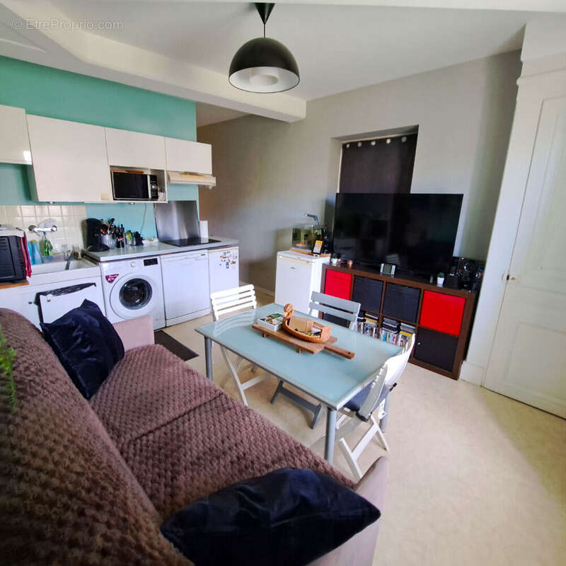 Appartement à THURINS